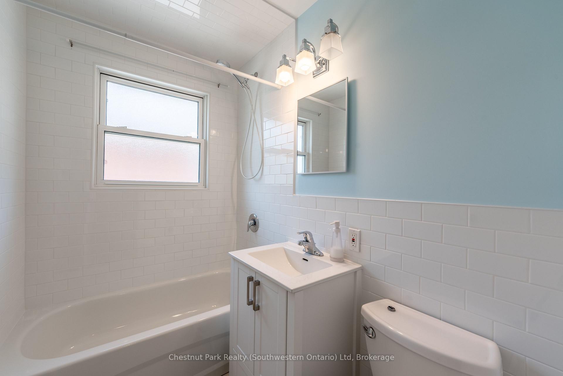 Photo 10 of 59 Clive Avenue, Guelph, Riverside Park — HOMEH
