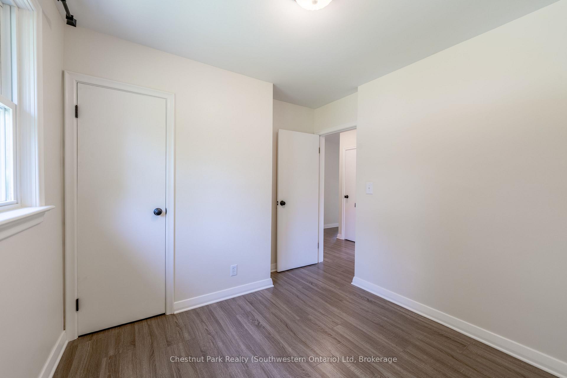 Photo 12 of 59 Clive Avenue, Guelph, Riverside Park — HOMEH