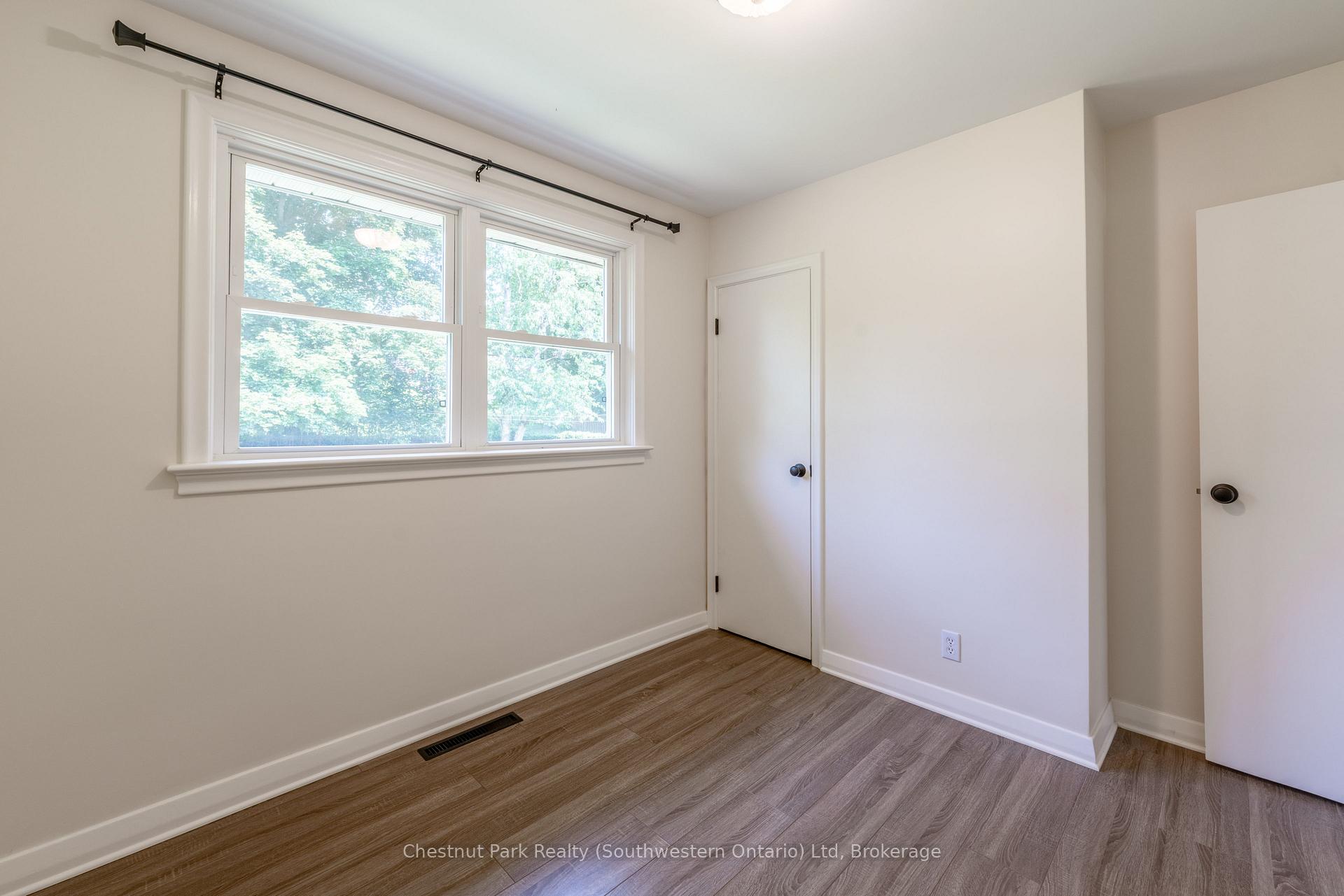 Photo 13 of 59 Clive Avenue, Guelph, Riverside Park — HOMEH
