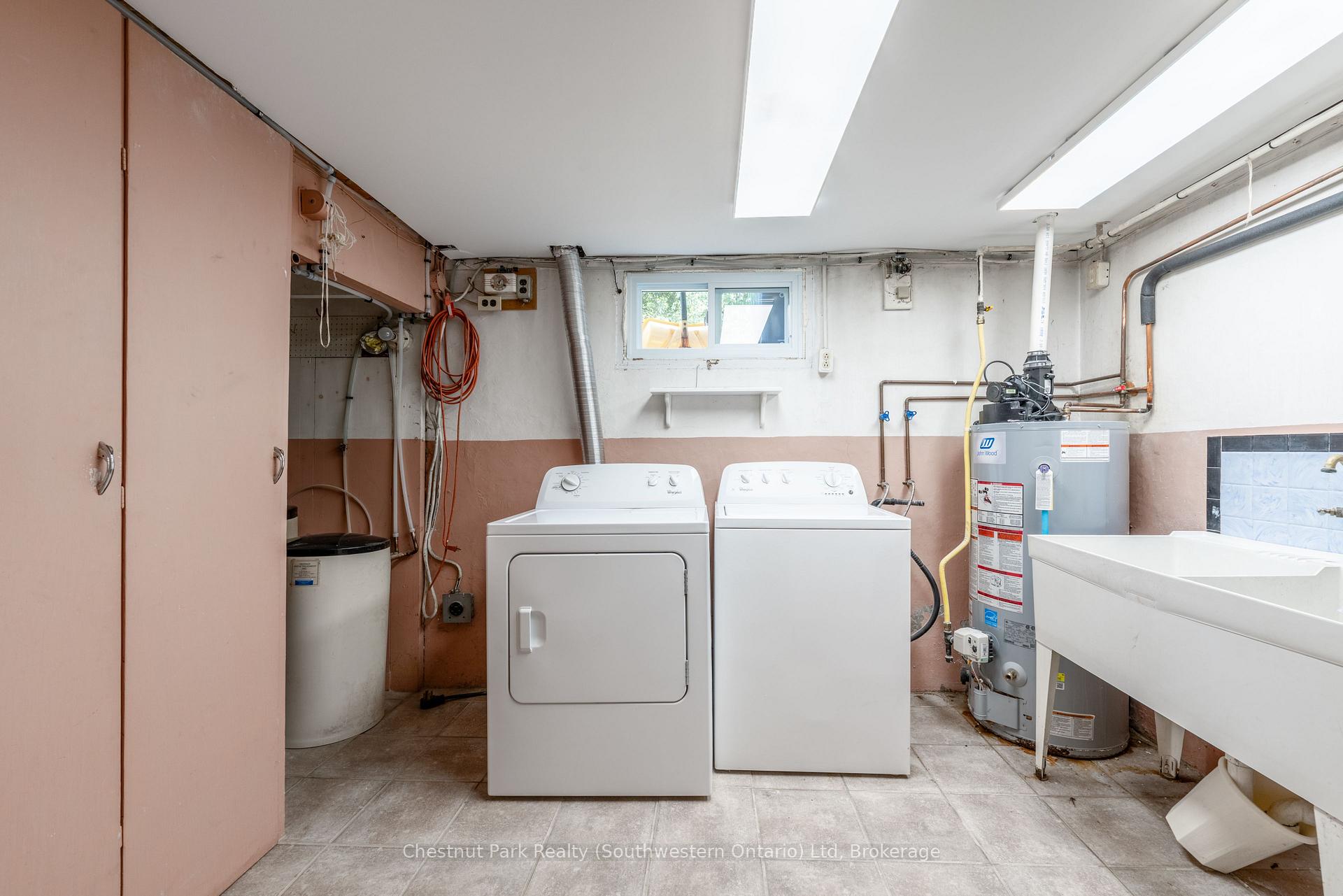 Photo 25 of 59 Clive Avenue, Guelph, Riverside Park — HOMEH