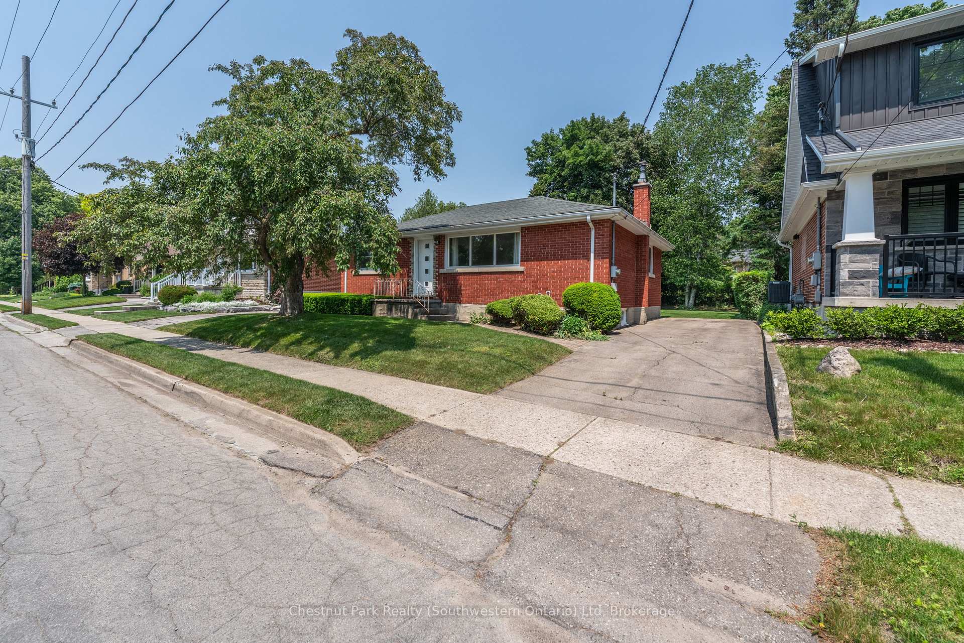 Photo 39 of 59 Clive Avenue, Guelph, Riverside Park — HOMEH