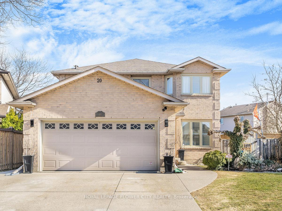 Front of 20 Driftwood Place