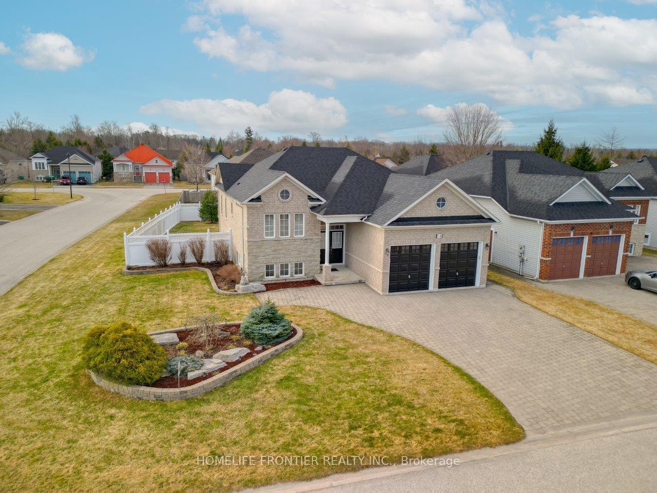 Front of 16 Red Pine Crescent