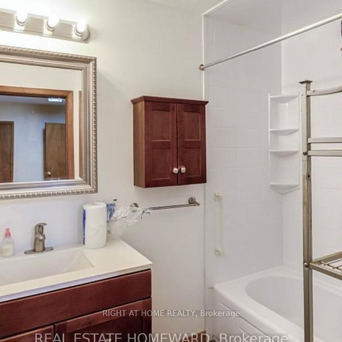 Photo 15 of 146 Gradwell Drive, Scarborough, Cliffcrest — HOMEH