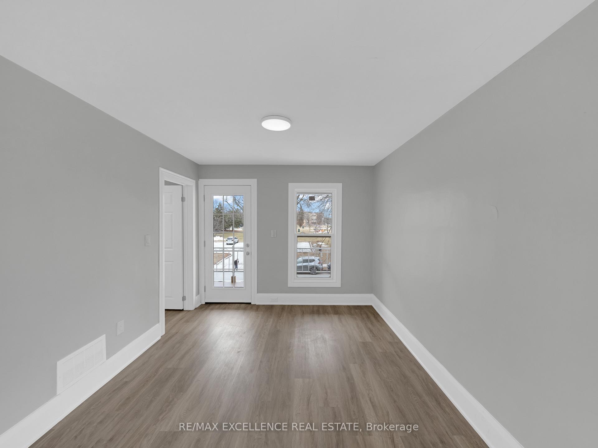 Photo 19 of 1289-1291 Langlois Avenue, Windsor — HOMEH