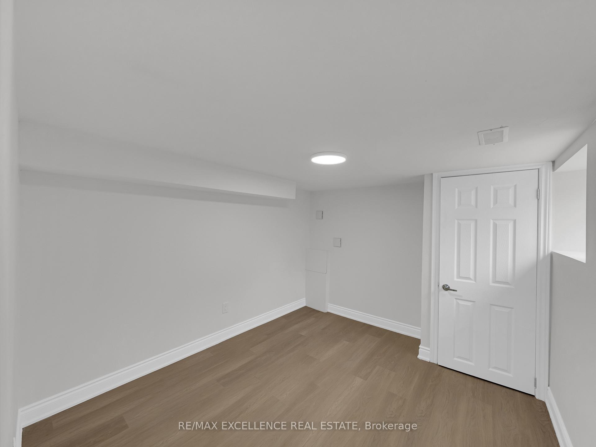 Photo 29 of 1289-1291 Langlois Avenue, Windsor — HOMEH