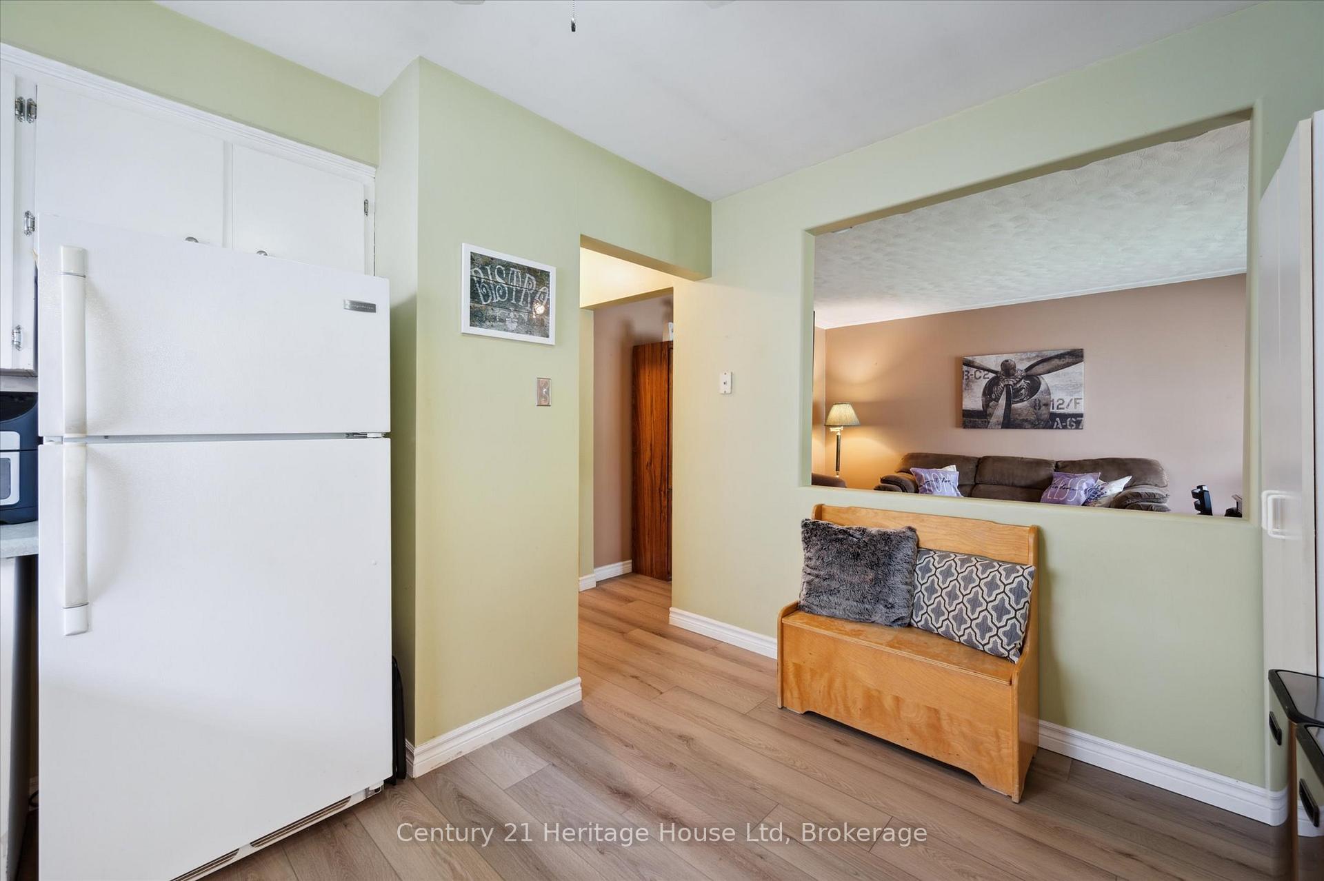 Photo 12 of 131 Waverley Drive, Guelph, Riverside Park — HOMEH