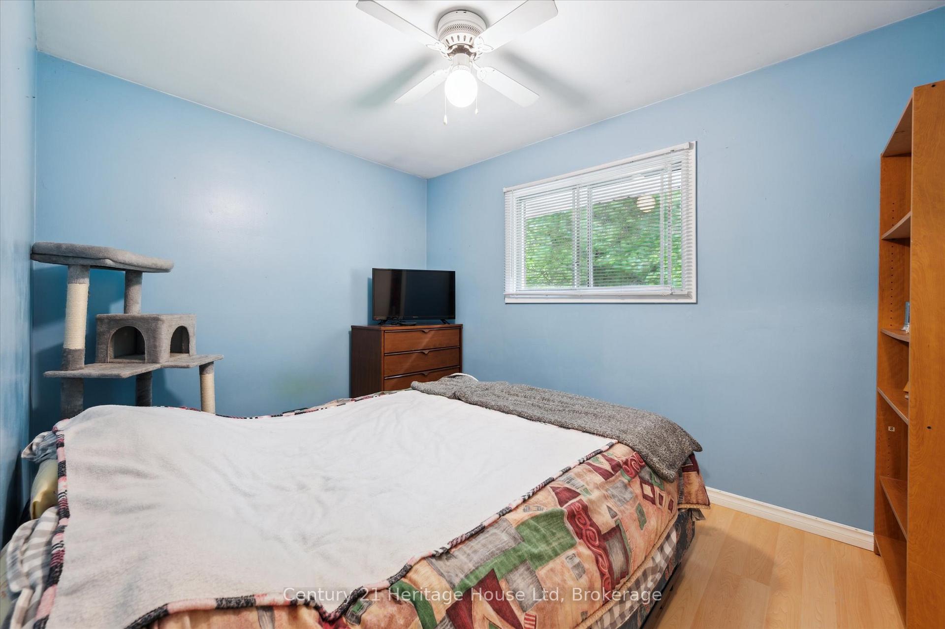Photo 16 of 131 Waverley Drive, Guelph, Riverside Park — HOMEH