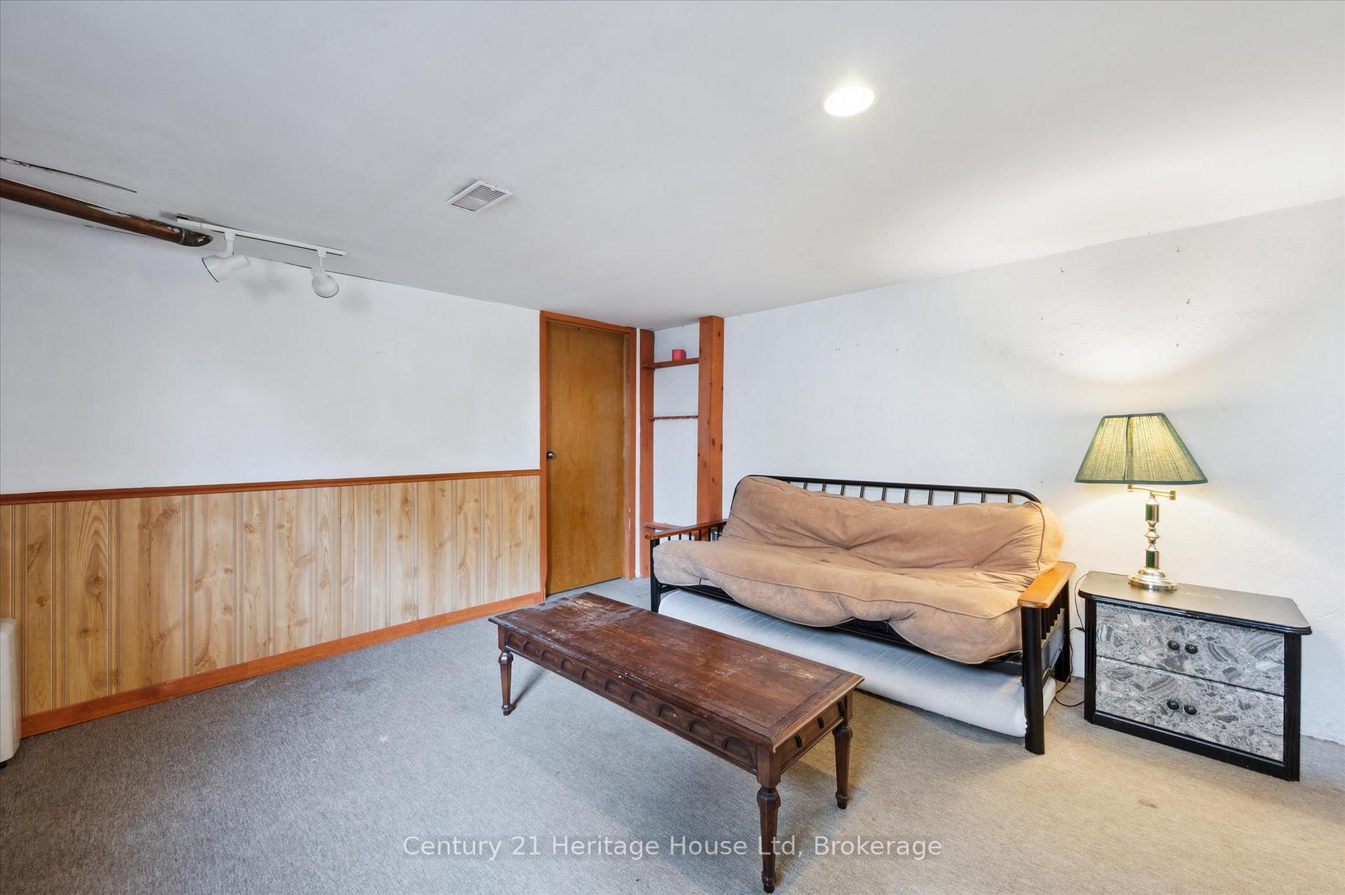 Photo 20 of 131 Waverley Drive, Guelph, Riverside Park — HOMEH