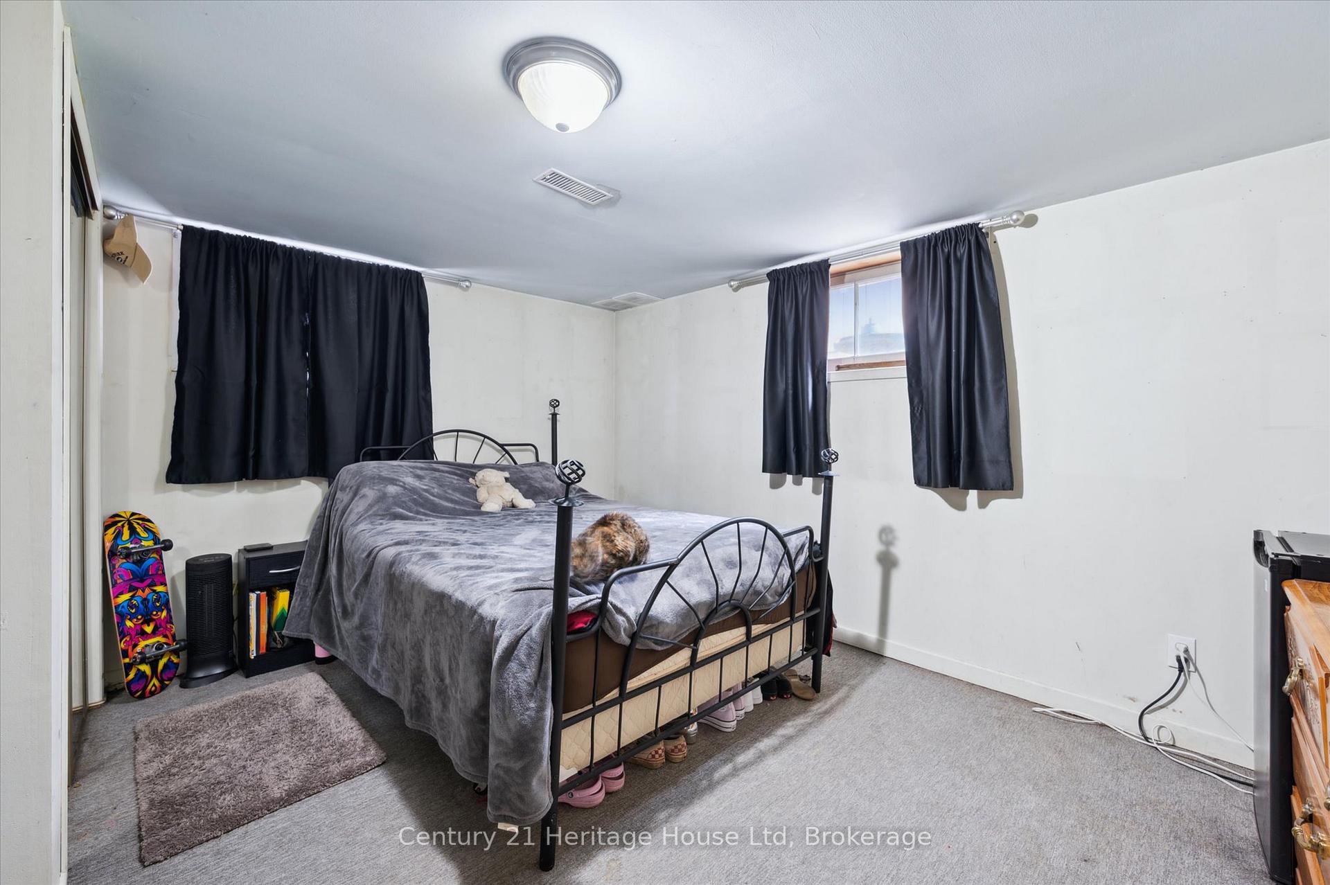 Photo 21 of 131 Waverley Drive, Guelph, Riverside Park — HOMEH