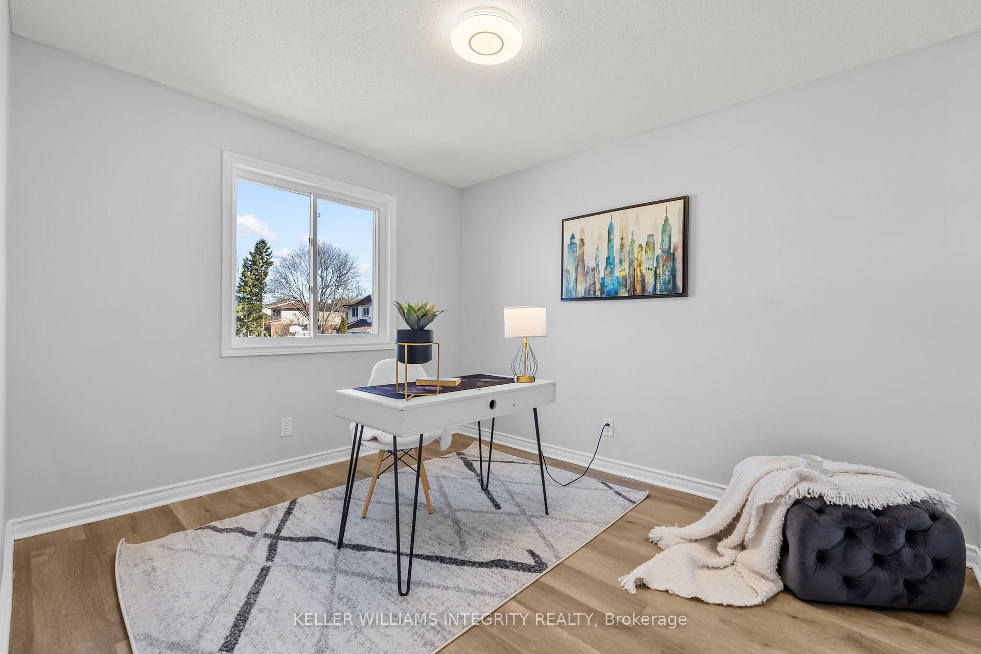 Photo 13 of 11 Willowview Way, Ottawa, Barrhaven - On the Green — HOMEH