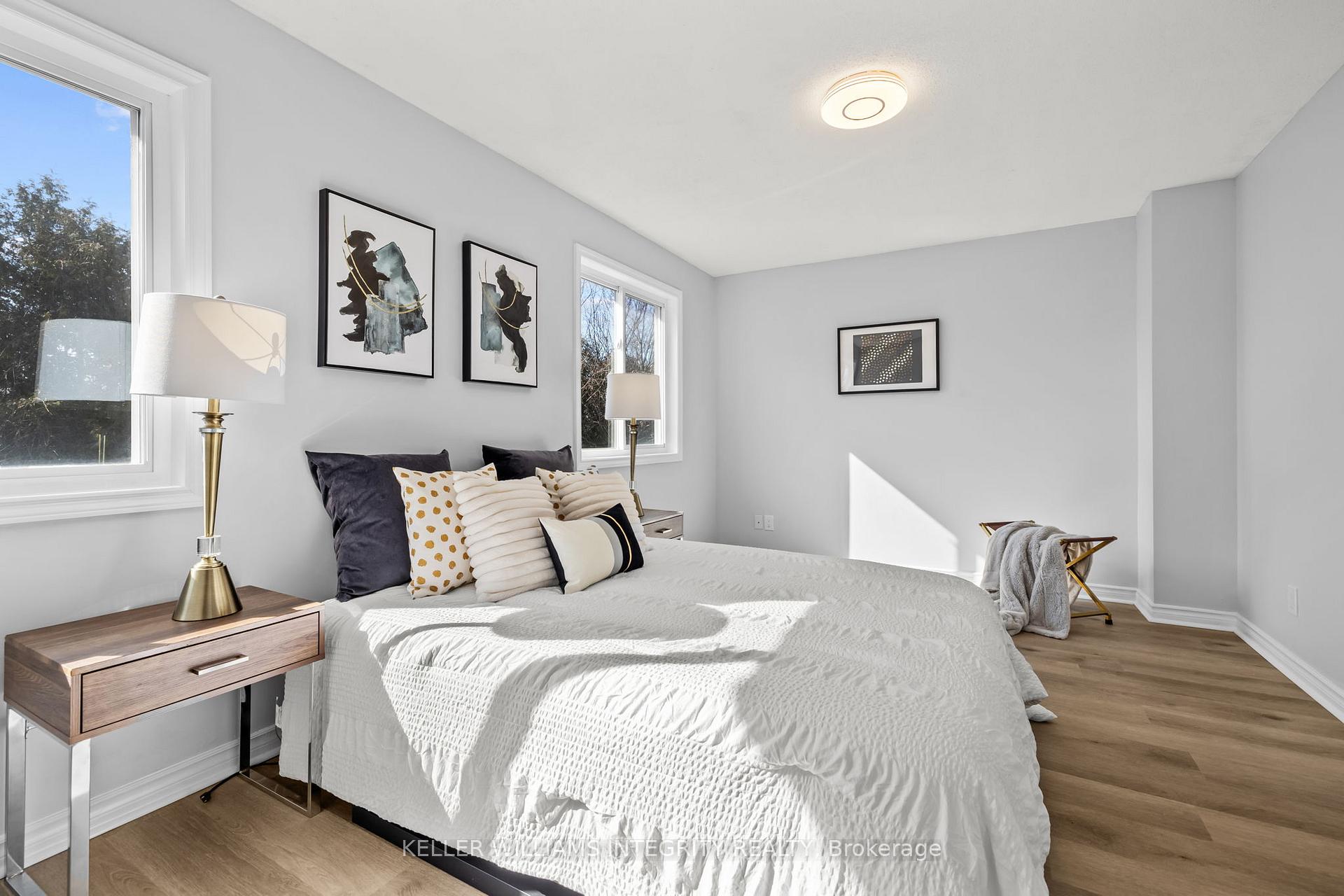 Photo 15 of 11 Willowview Way, Ottawa, Barrhaven - On the Green — HOMEH