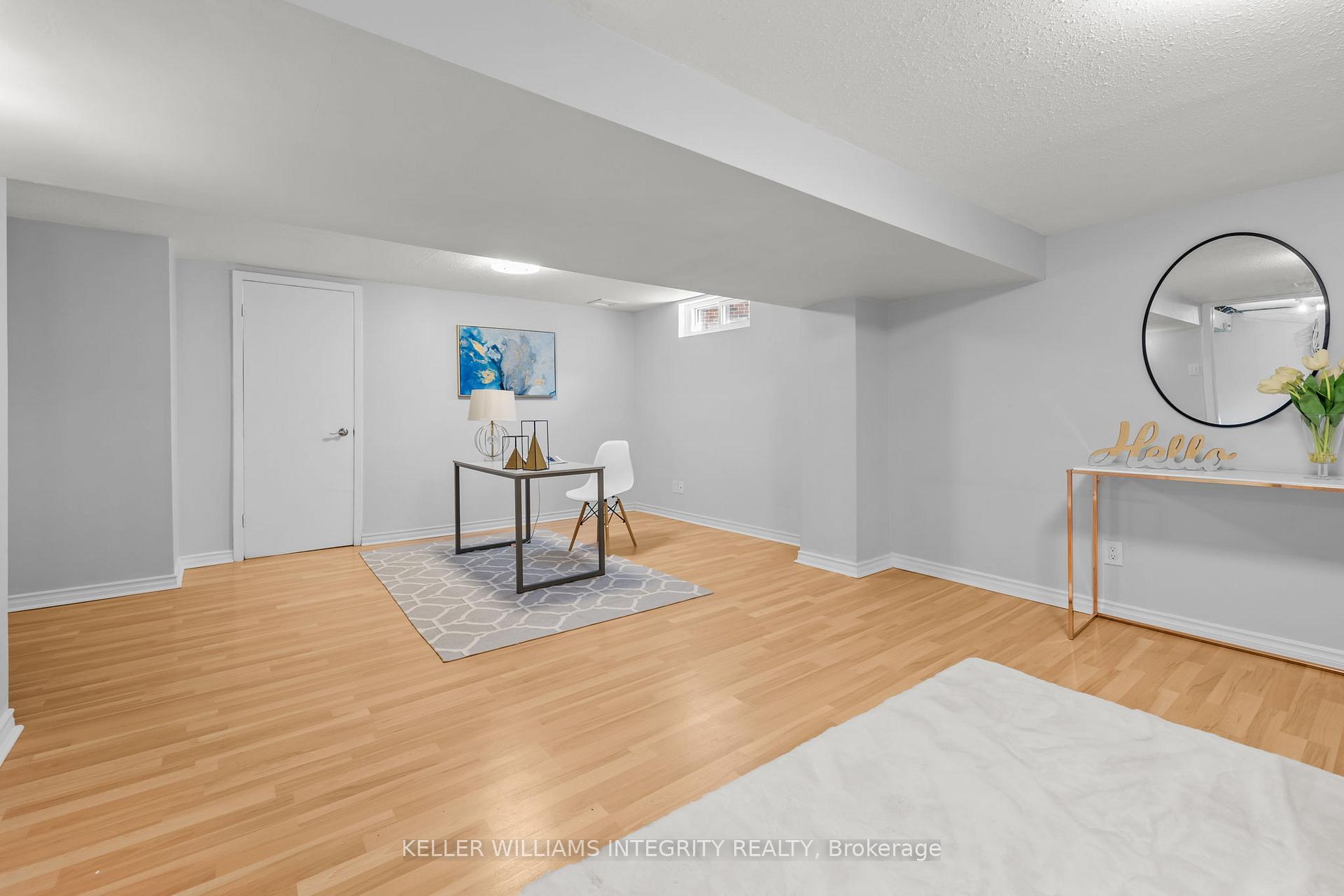 Photo 17 of 11 Willowview Way, Ottawa, Barrhaven - On the Green — HOMEH