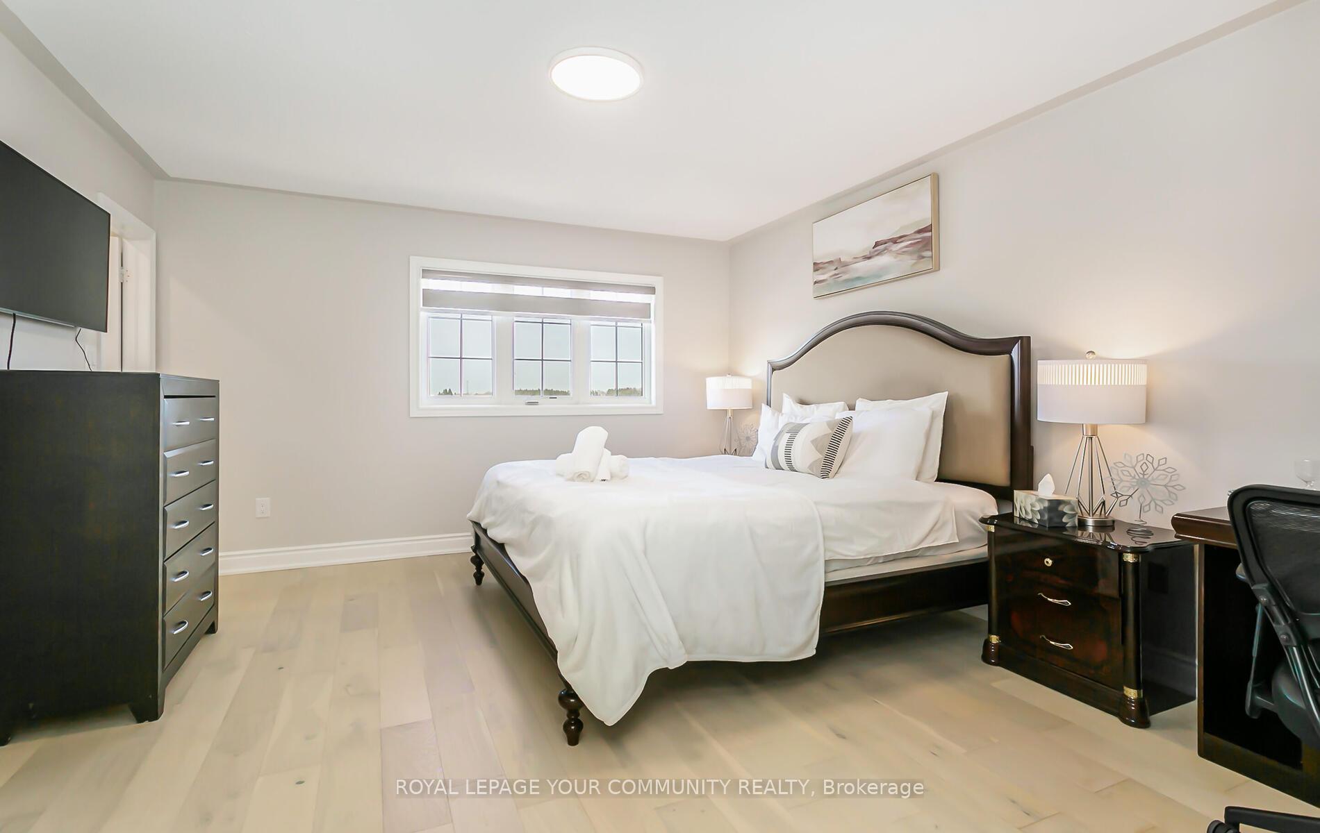 Photo 28 of 76 Beaverbrook Crescent, Vaughan, Rural Vaughan — HOMEH