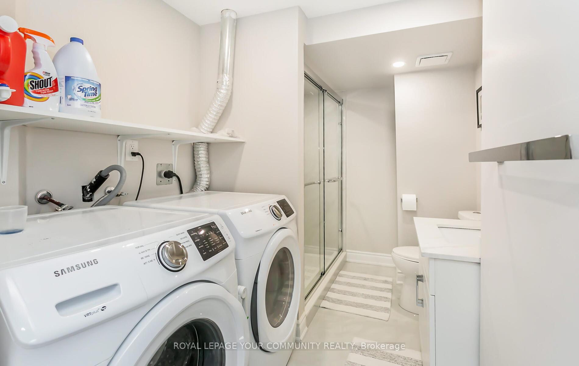 Photo 43 of 76 Beaverbrook Crescent, Vaughan, Rural Vaughan — HOMEH