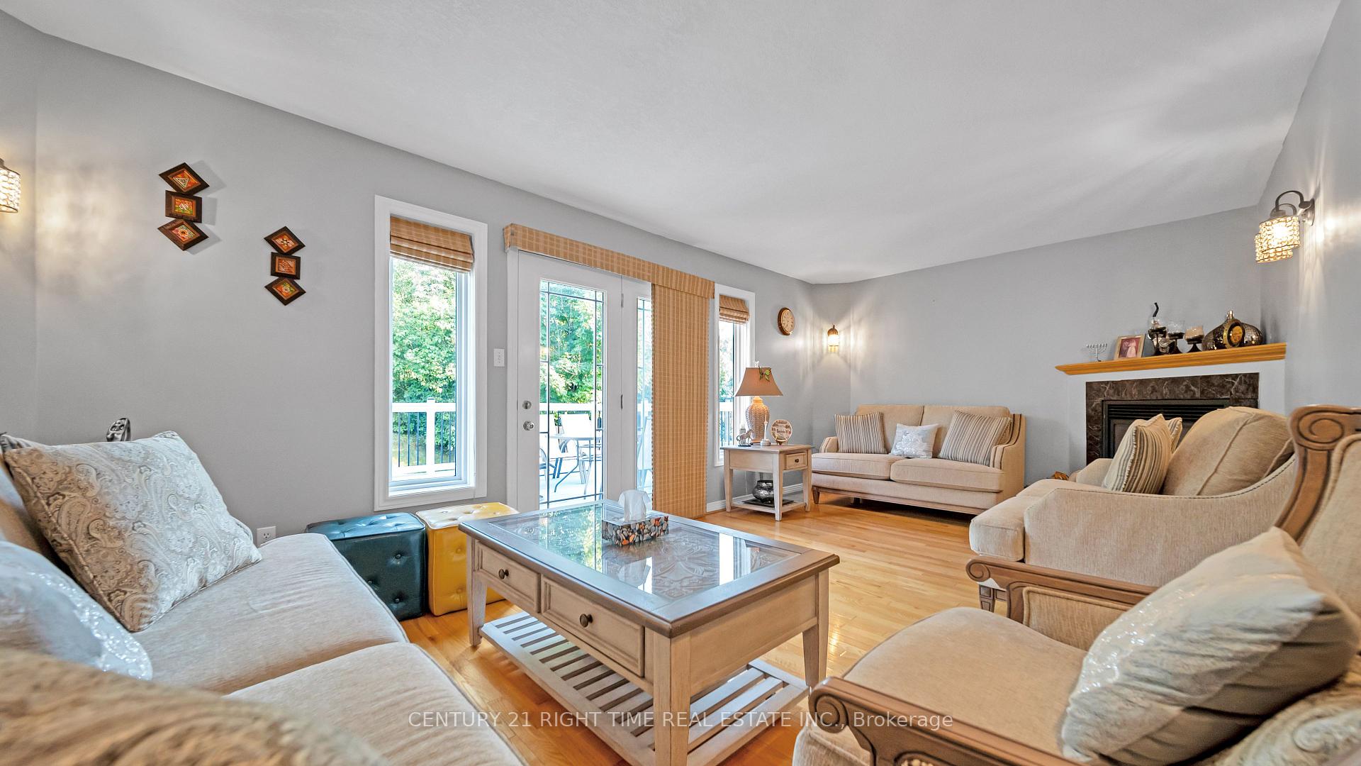 Photo 13 of 679 Keatswood Crescent, Waterloo — HOMEH