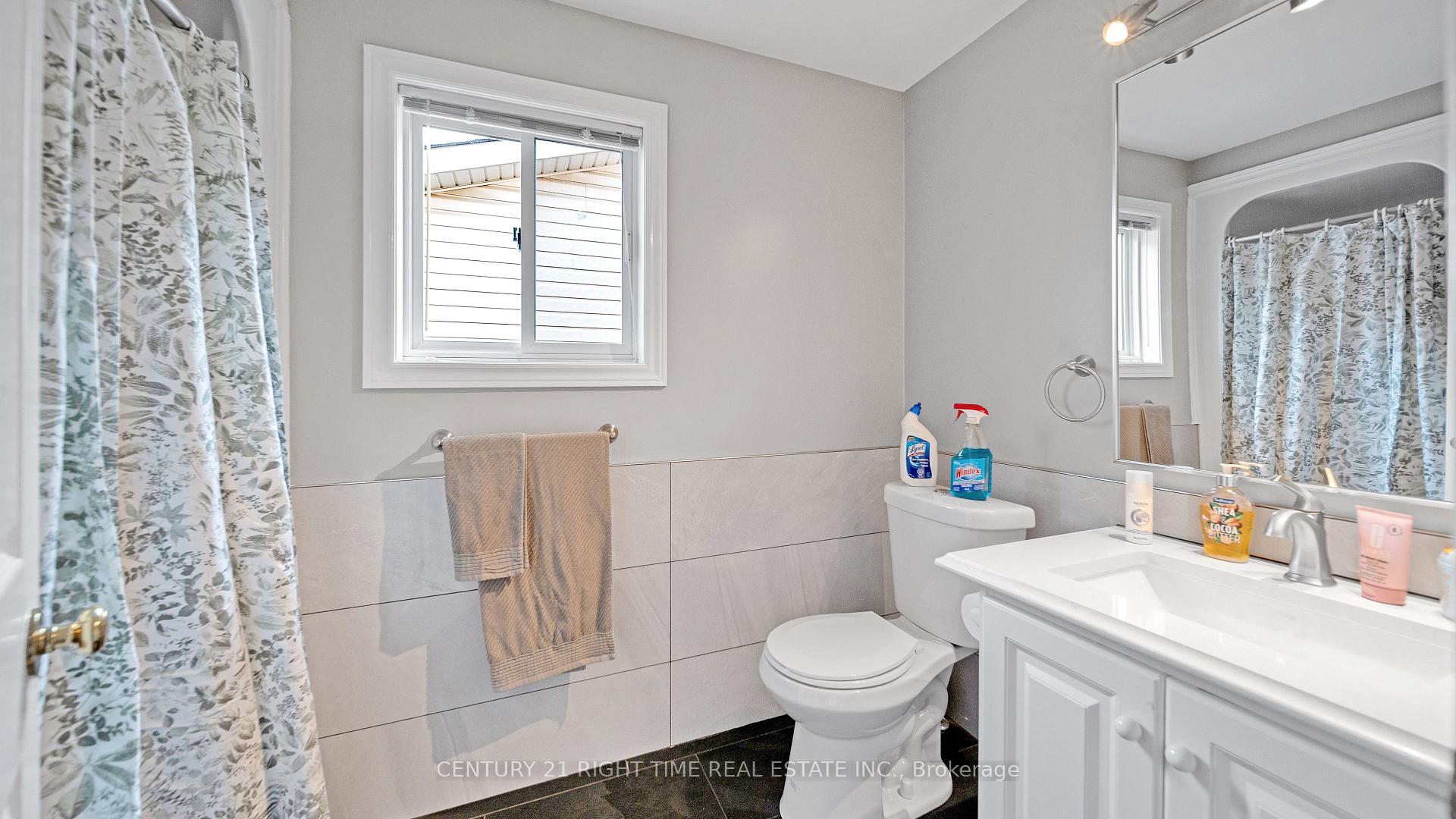 Photo 22 of 679 Keatswood Crescent, Waterloo — HOMEH