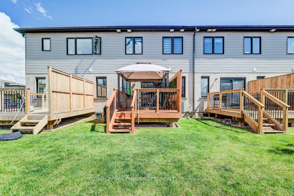 Photo 42 of 4 Pony Way, Kitchener — HOMEH
