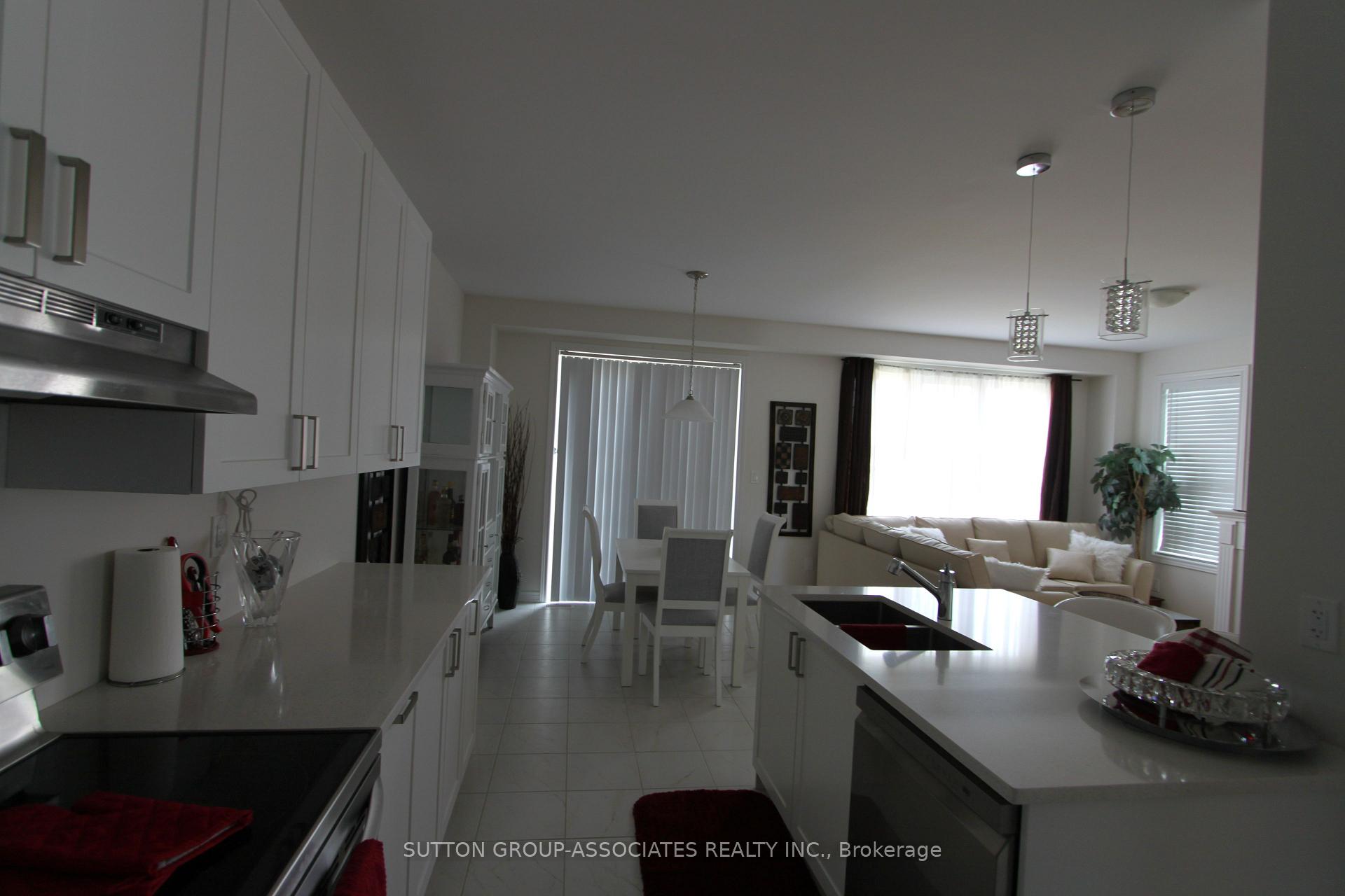 Photo 10 of 2576 Orchestrate Drive W, Oshawa, Windfields — HOMEH