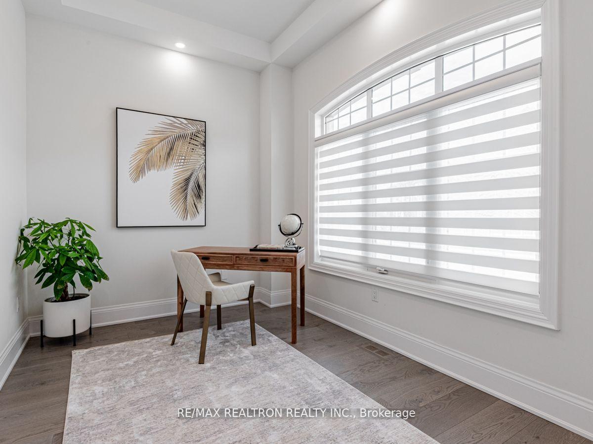 Photo 6 of 13 Winthrop Crescent, Vaughan, Vellore Village — HOMEH