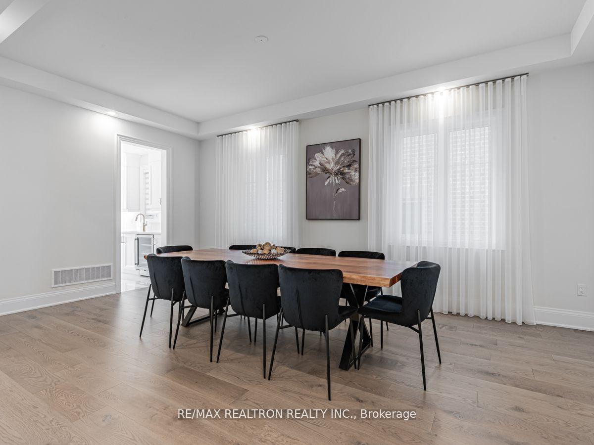 Photo 7 of 13 Winthrop Crescent, Vaughan, Vellore Village — HOMEH