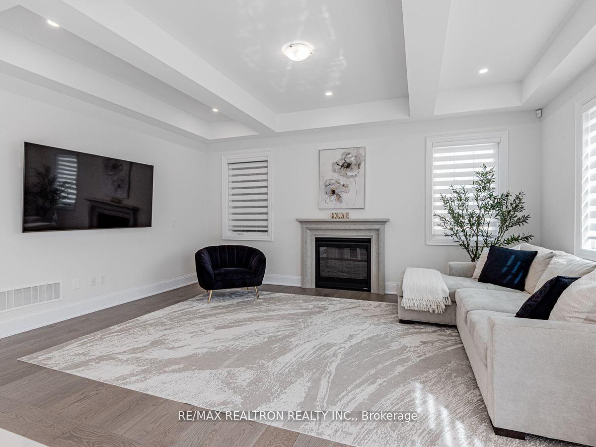 Photo 18 of 13 Winthrop Crescent, Vaughan, Vellore Village — HOMEH