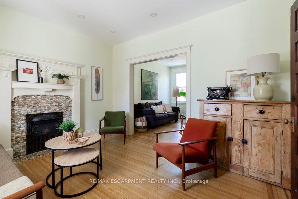 Photo 12 of 24 Hyde Park Avenue, Hamilton, Kirkendall — HOMEH