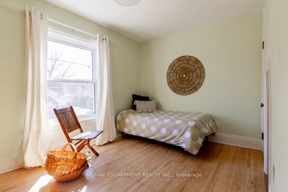 Photo 24 of 24 Hyde Park Avenue, Hamilton, Kirkendall — HOMEH