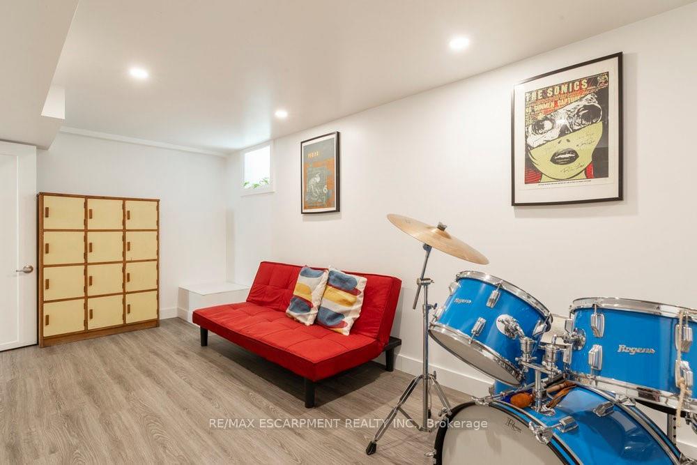 Photo 37 of 24 Hyde Park Avenue, Hamilton, Kirkendall — HOMEH