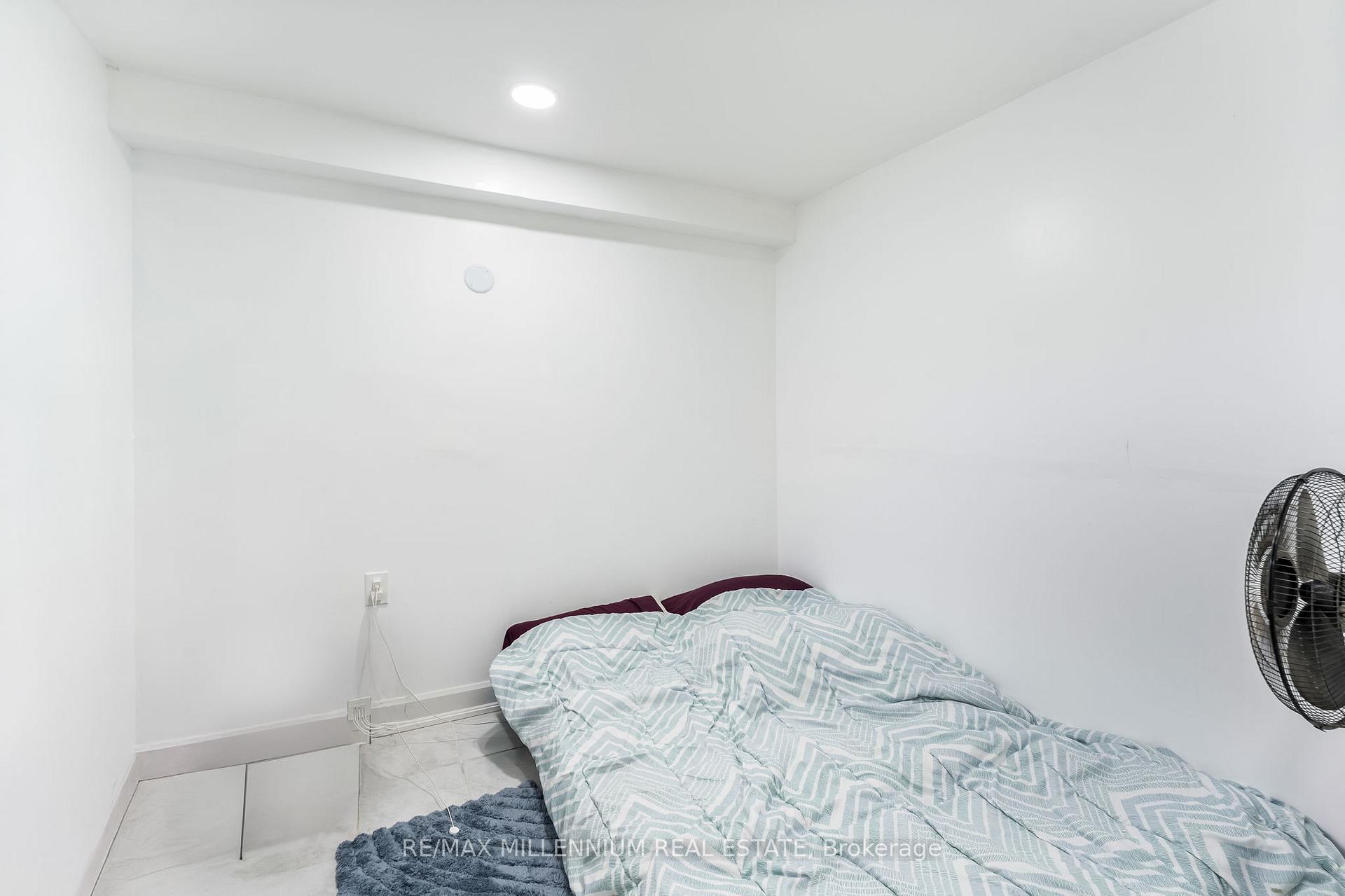 Photo 33 of 20 Whitehaven Drive, Brampton, Heart Lake West — HOMEH