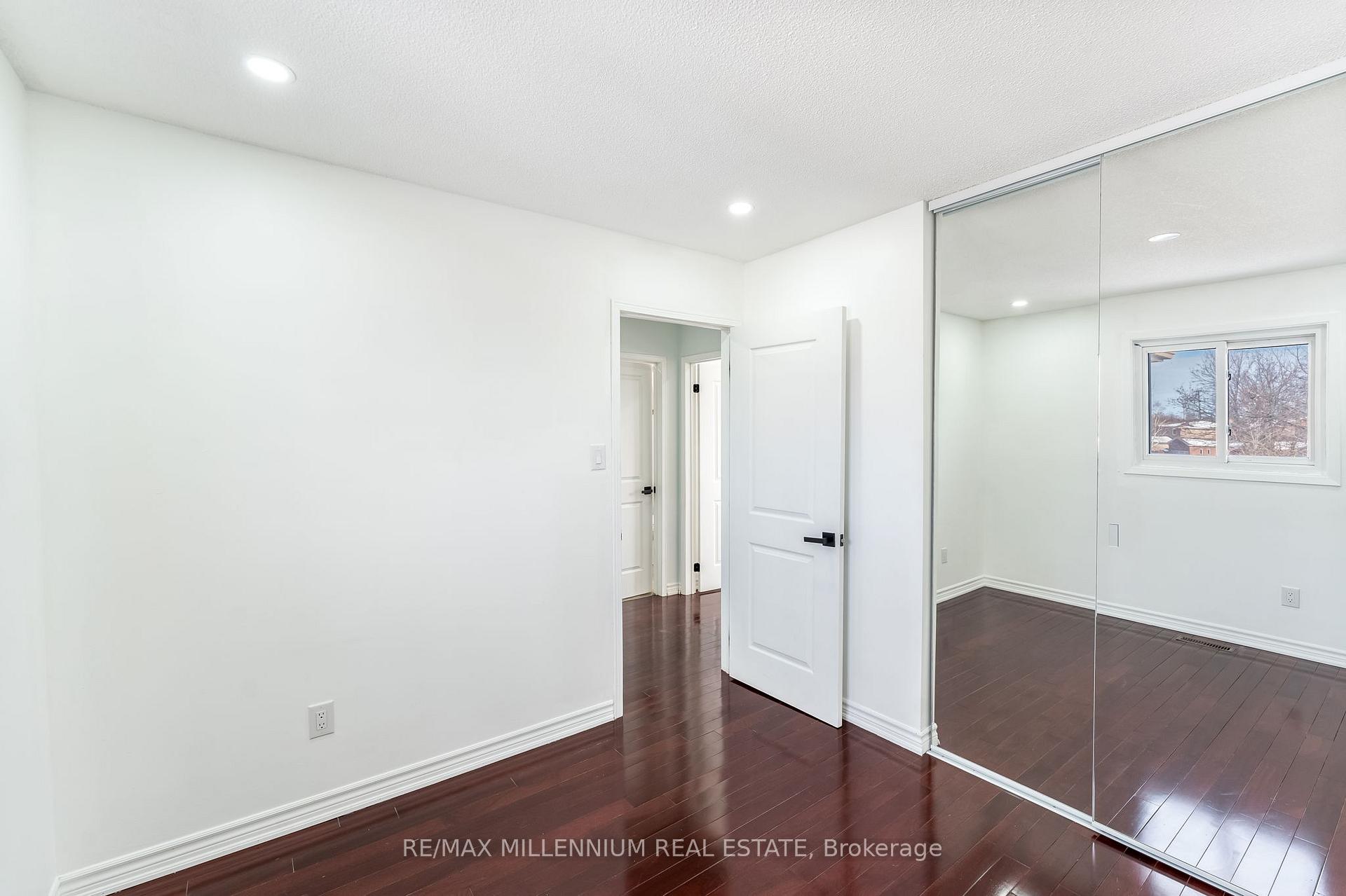 Photo 43 of 20 Whitehaven Drive, Brampton, Heart Lake West — HOMEH