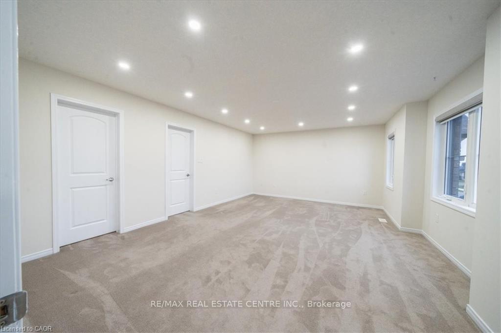 Photo 8 of 107 Cuesta Heights, Hamilton, Stoney Creek Mountain — HOMEH