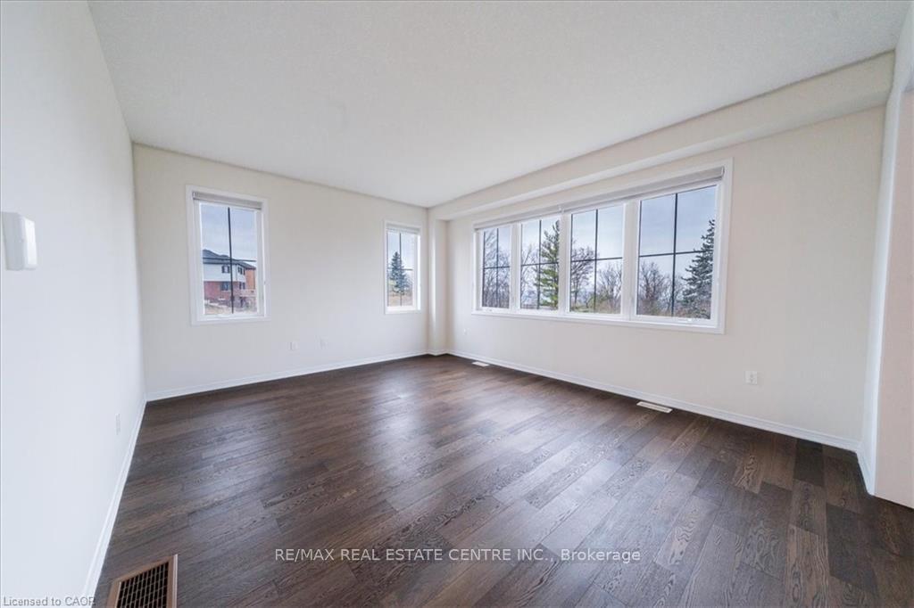 Photo 30 of 107 Cuesta Heights, Hamilton, Stoney Creek Mountain — HOMEH