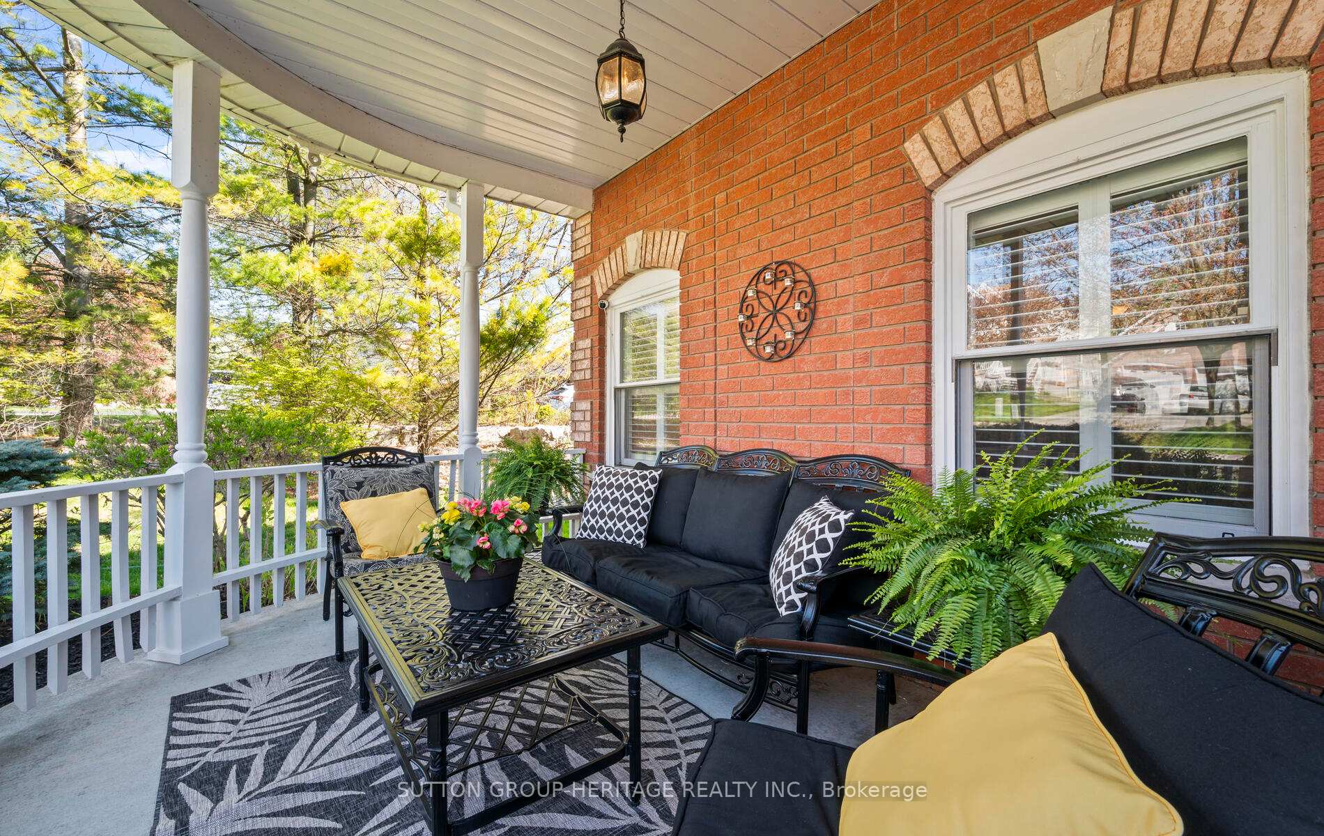 Photo 6 of 716 Sandcastle Court, Pickering, West Shore — HOMEH
