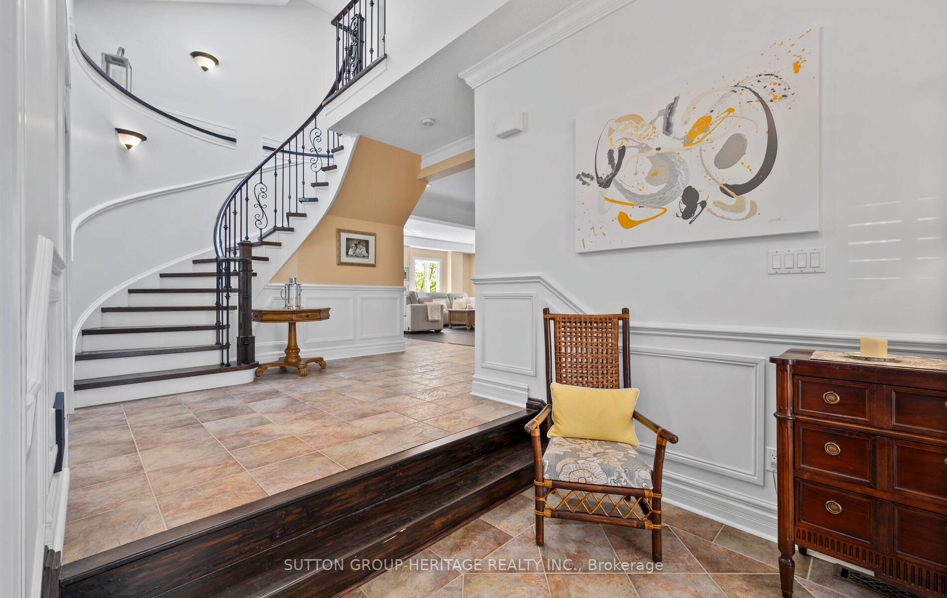 Photo 5 of 716 Sandcastle Court, Pickering, West Shore — HOMEH