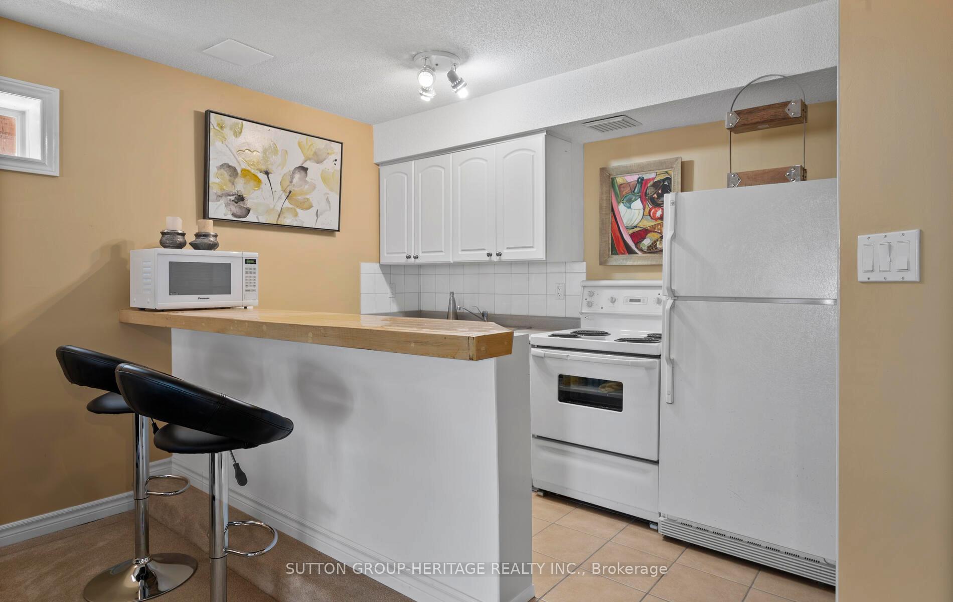 Photo 25 of 716 Sandcastle Court, Pickering, West Shore — HOMEH