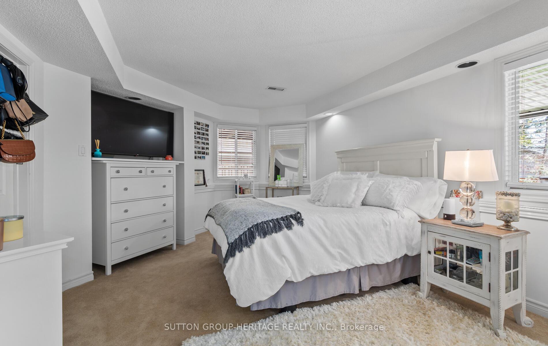 Photo 35 of 716 Sandcastle Court, Pickering, West Shore — HOMEH