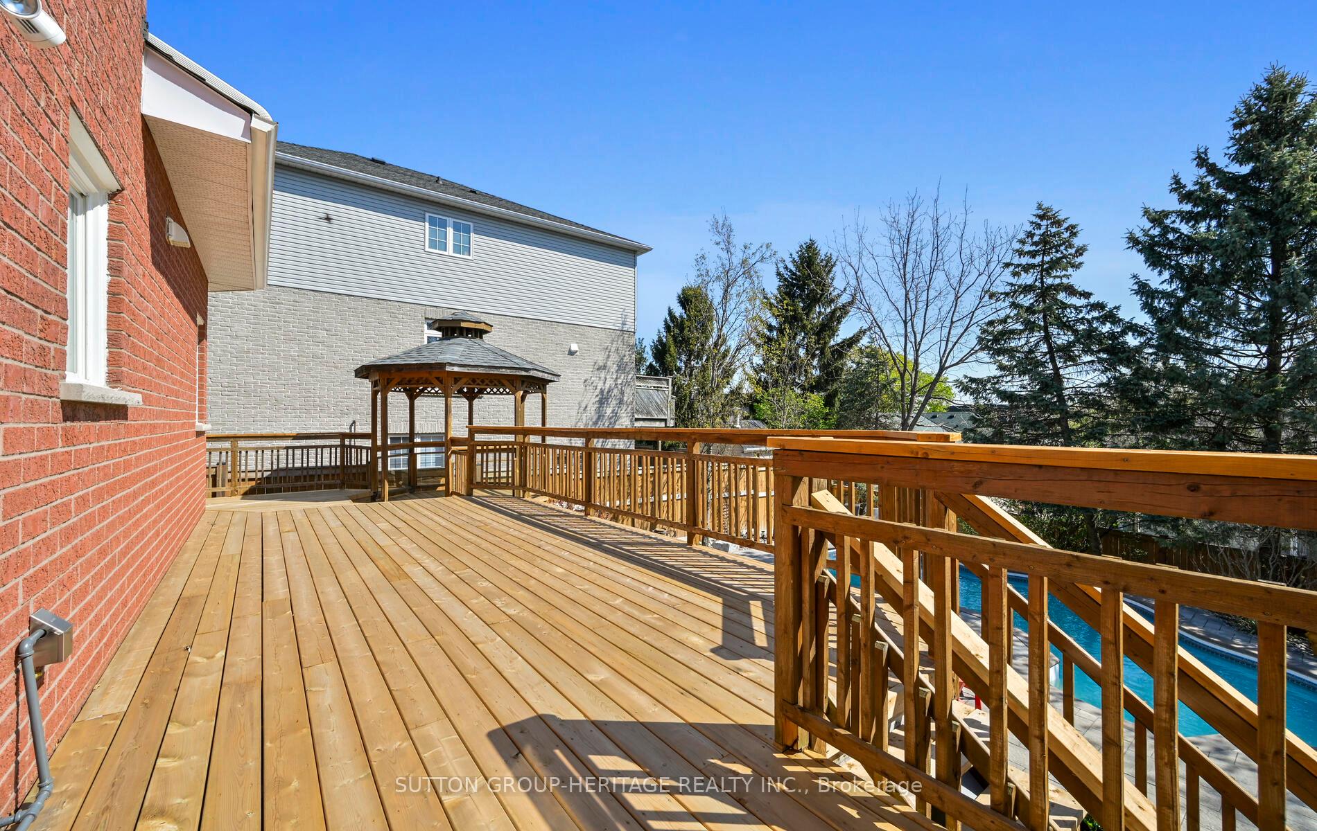 Photo 36 of 716 Sandcastle Court, Pickering, West Shore — HOMEH