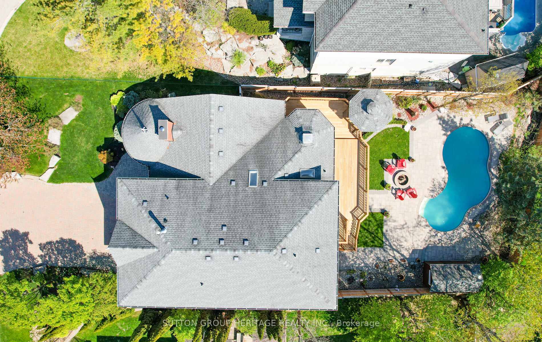 Photo 38 of 716 Sandcastle Court, Pickering, West Shore — HOMEH