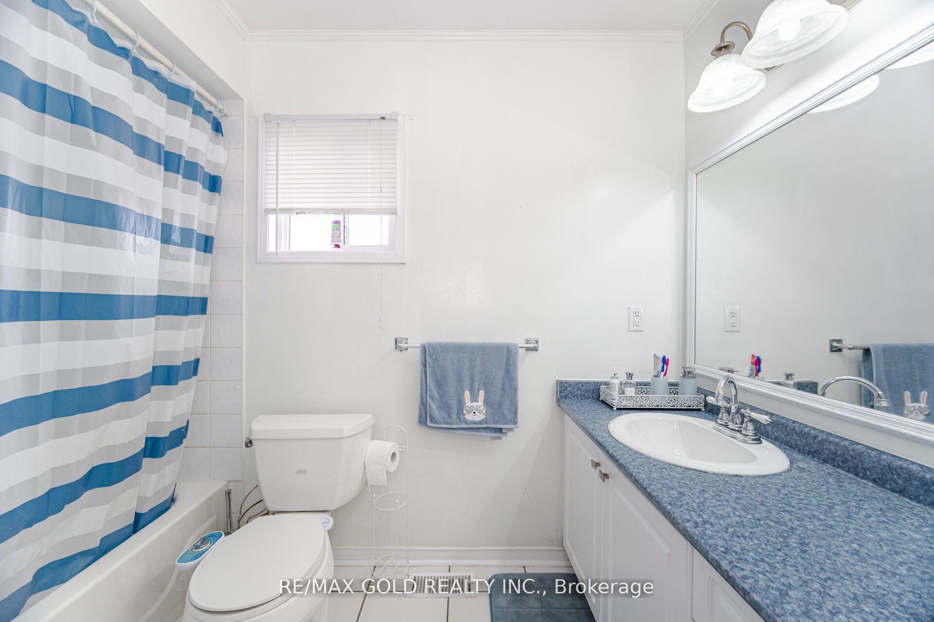 Photo 38 of 7 Creekwood Drive, Brampton, Snelgrove — HOMEH