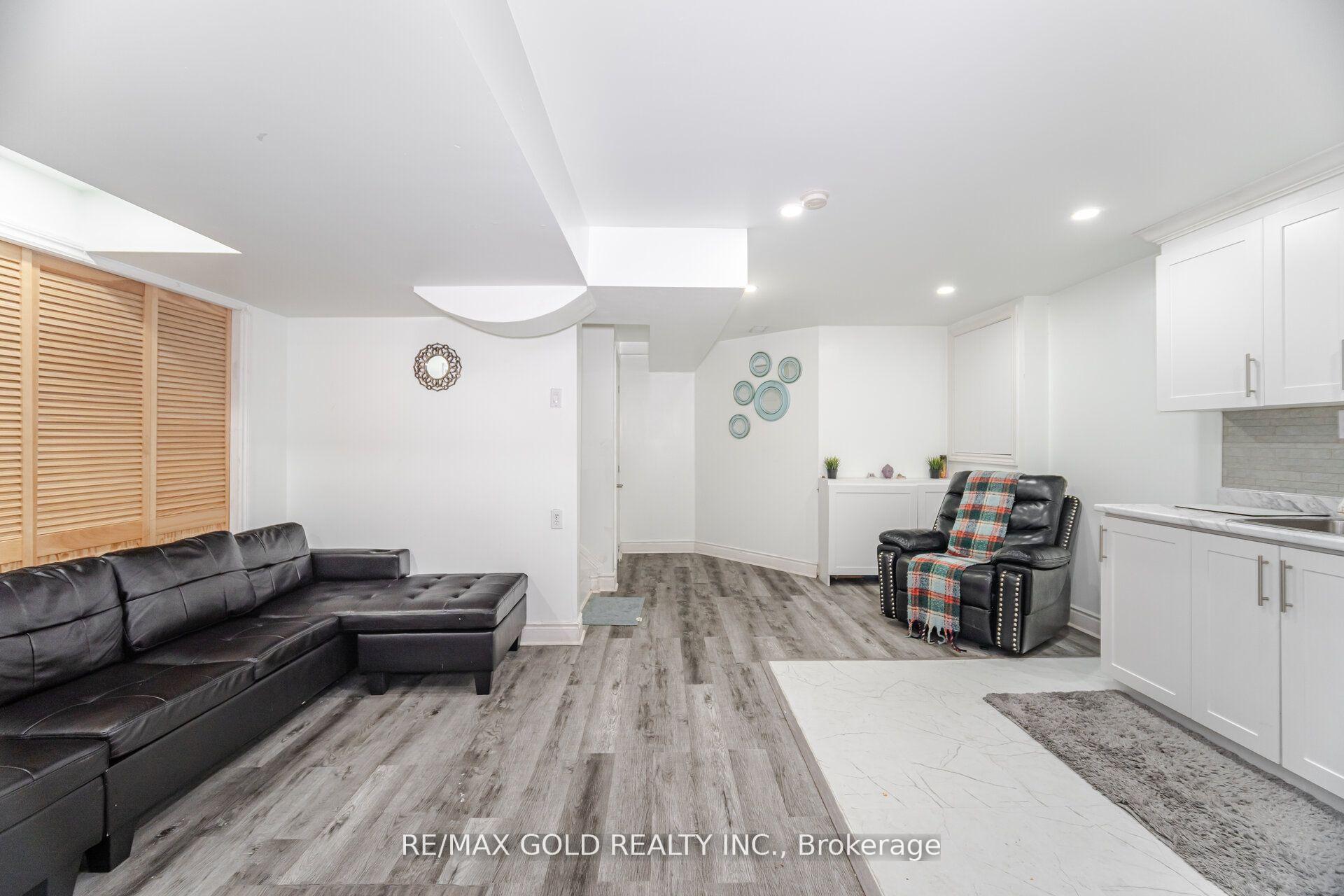 Photo 41 of 7 Creekwood Drive, Brampton, Snelgrove — HOMEH