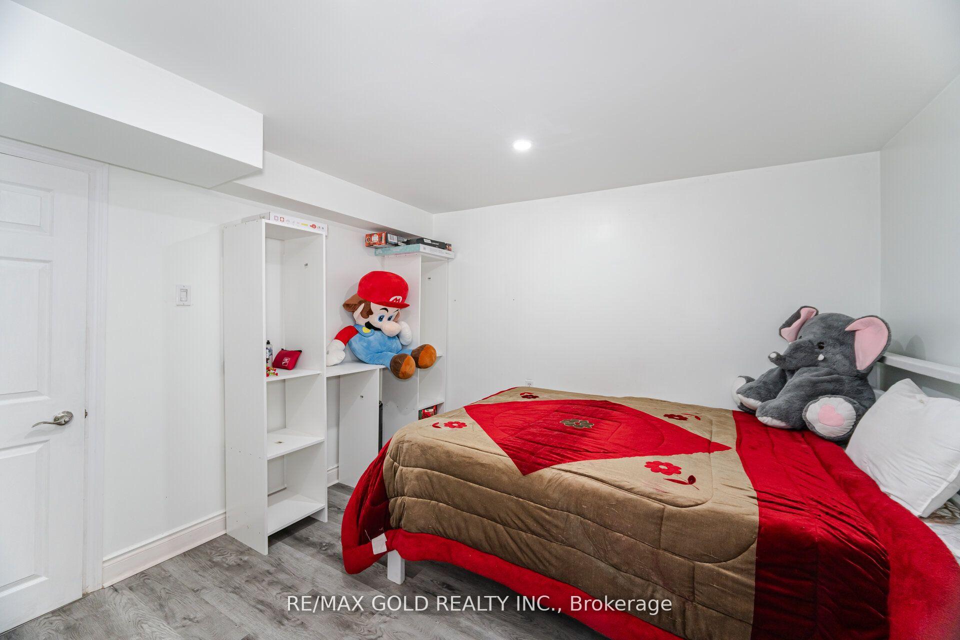 Photo 37 of 7 Creekwood Drive, Brampton, Snelgrove — HOMEH