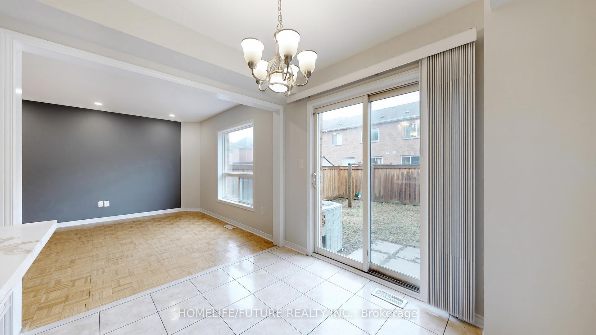 Photo 15 of 10 Quailvalley Drive, Brampton, Sandringham-Wellington — HOMEH