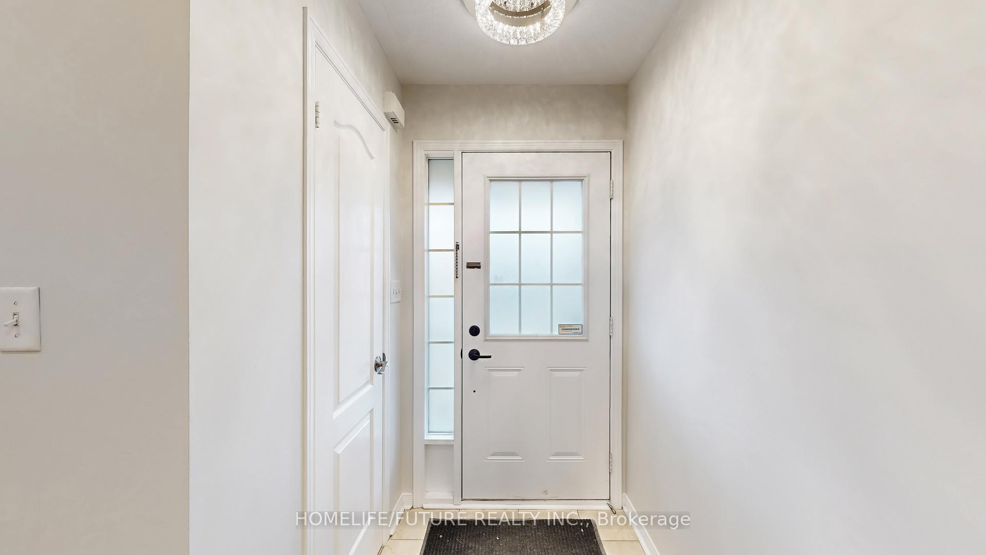 Photo 18 of 10 Quailvalley Drive, Brampton, Sandringham-Wellington — HOMEH