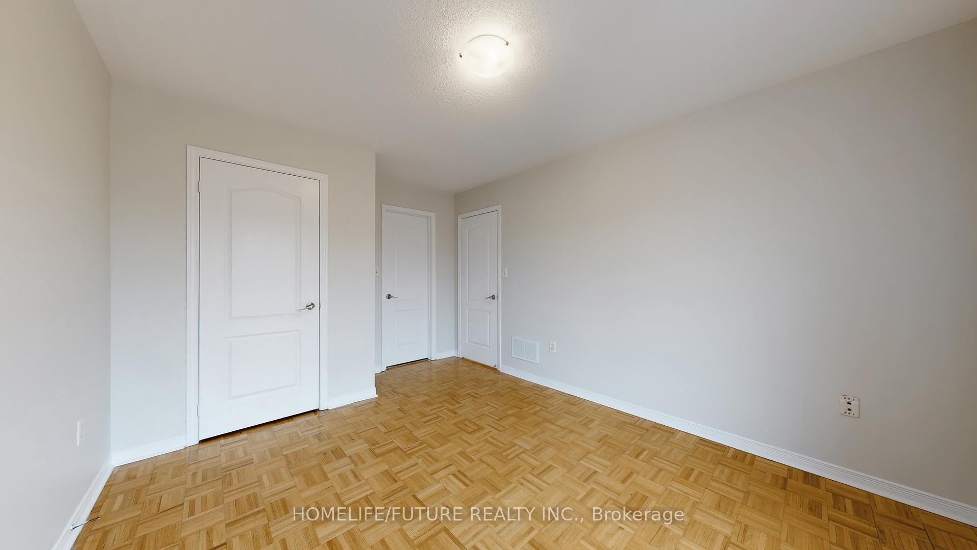 Photo 26 of 10 Quailvalley Drive, Brampton, Sandringham-Wellington — HOMEH