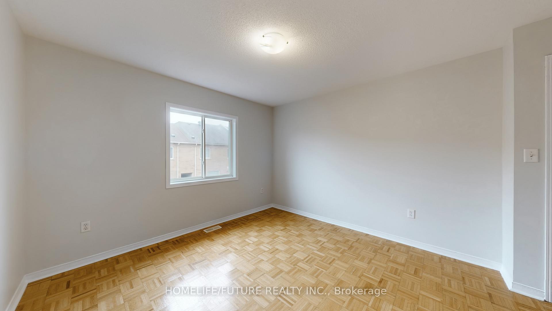 Photo 25 of 10 Quailvalley Drive, Brampton, Sandringham-Wellington — HOMEH