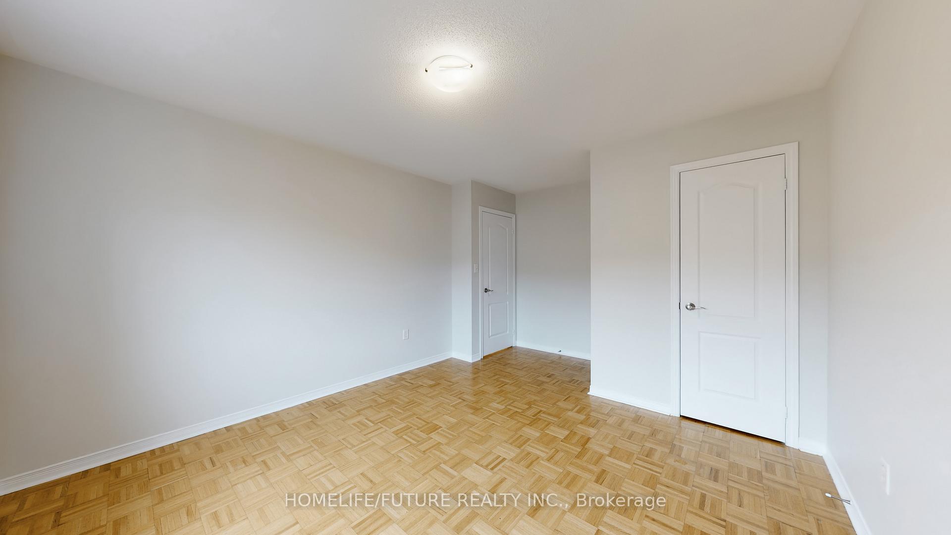 Photo 28 of 10 Quailvalley Drive, Brampton, Sandringham-Wellington — HOMEH