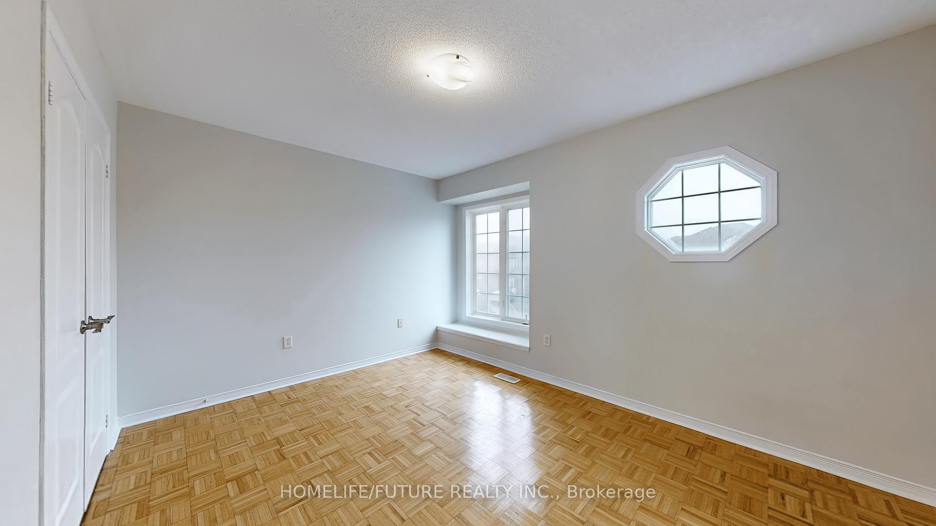 Photo 29 of 10 Quailvalley Drive, Brampton, Sandringham-Wellington — HOMEH