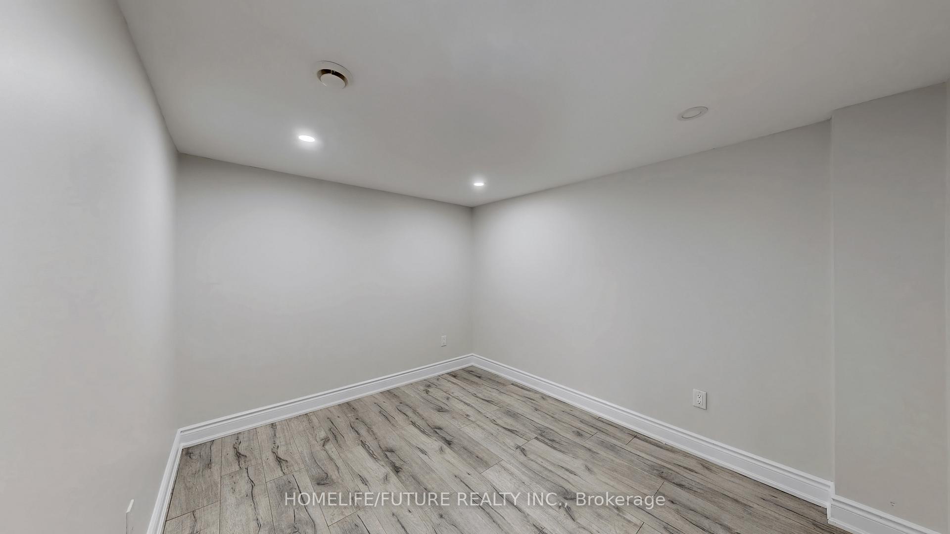 Photo 40 of 10 Quailvalley Drive, Brampton, Sandringham-Wellington — HOMEH
