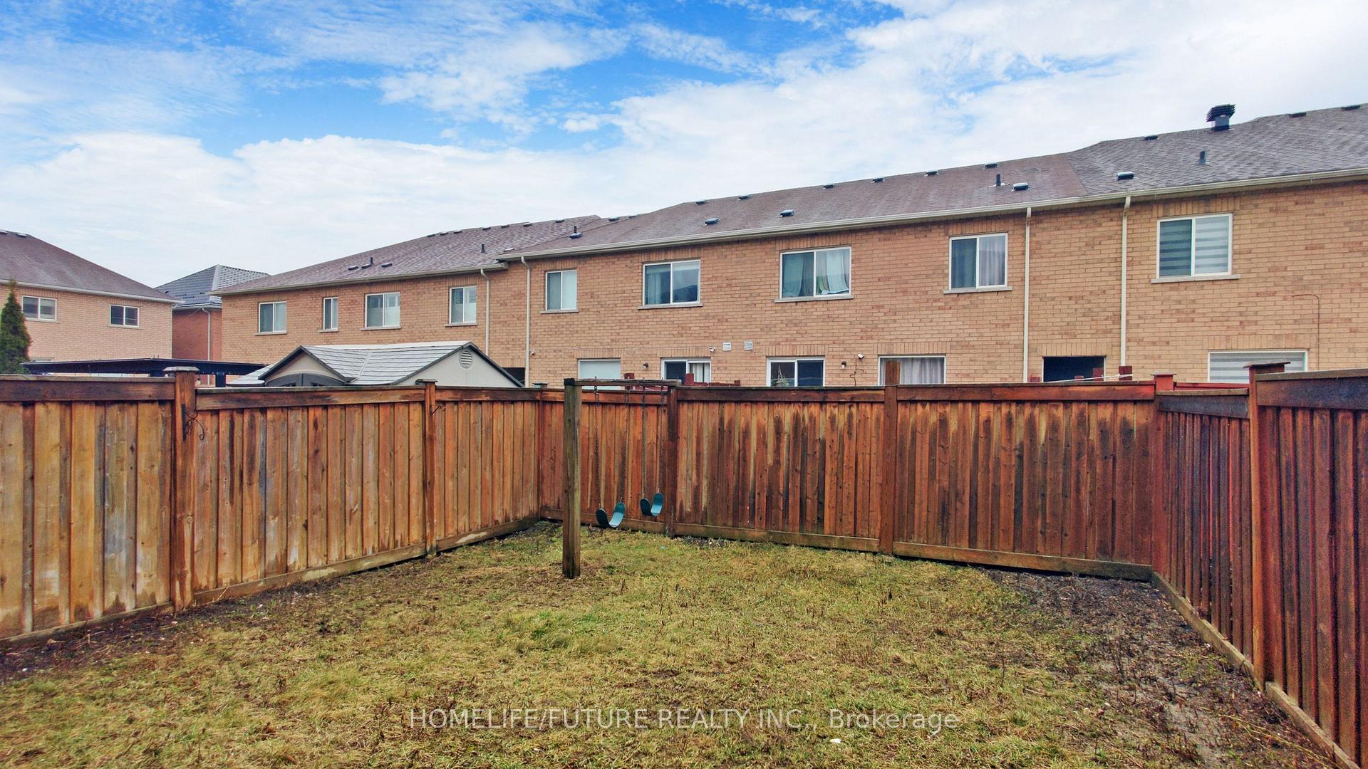Photo 47 of 10 Quailvalley Drive, Brampton, Sandringham-Wellington — HOMEH